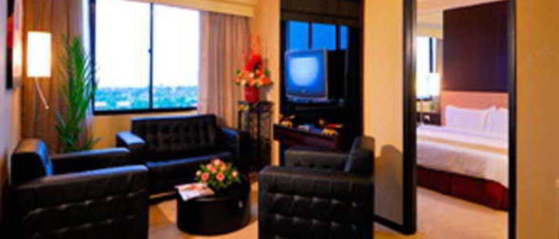 Borneo Royale Hotel Tawau Kültér fotó