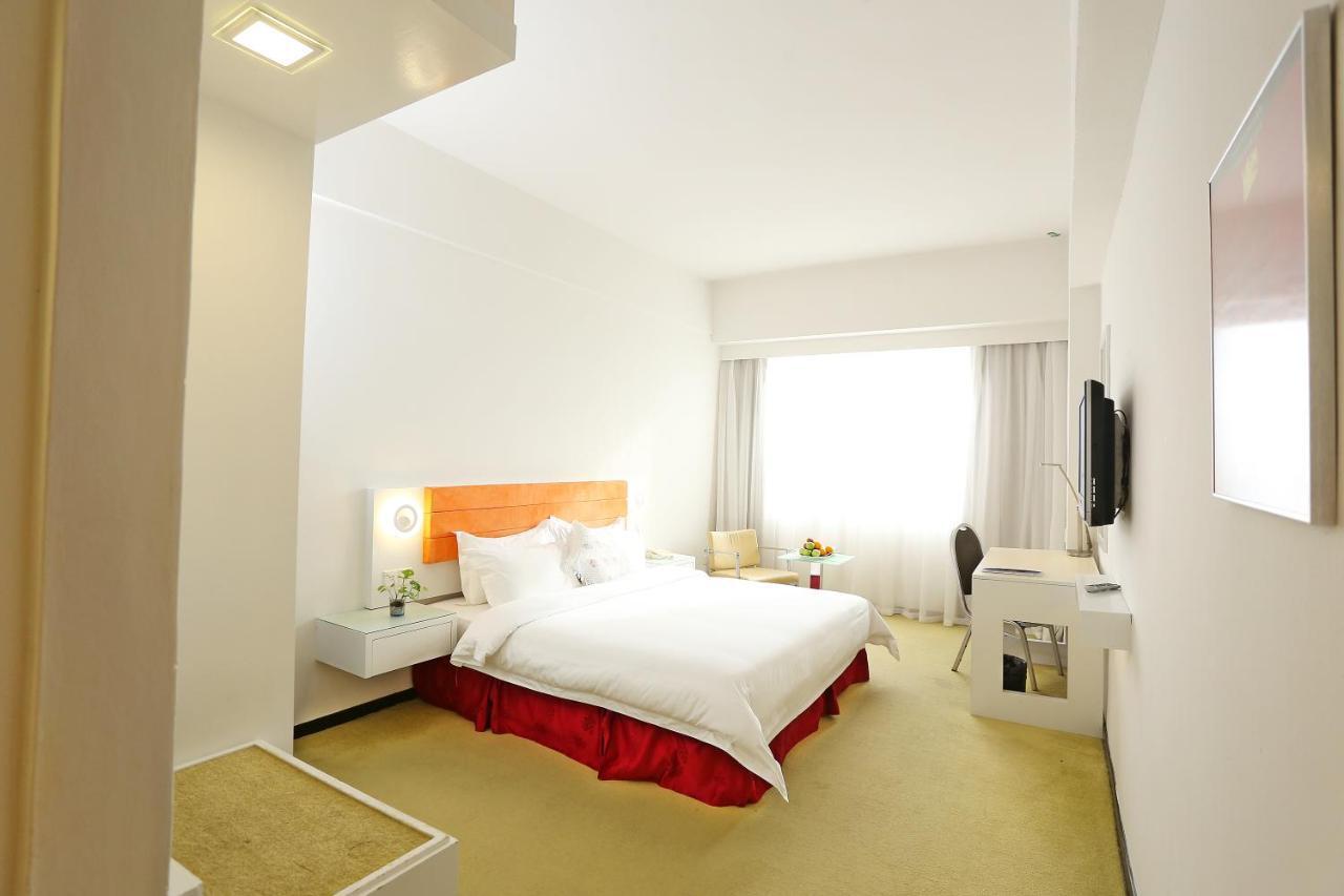 Borneo Royale Hotel Tawau Kültér fotó